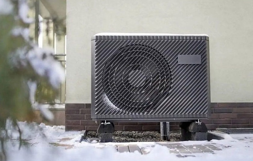 How do I know if my frozen heat pump has a problem