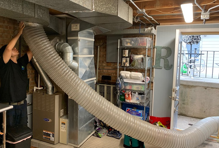 How do I select the right duct cleaning service