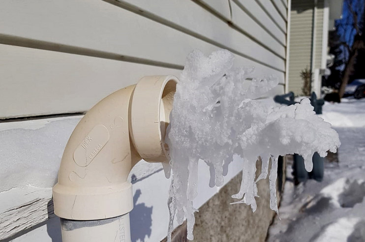 how to seal around furnace vent pipe